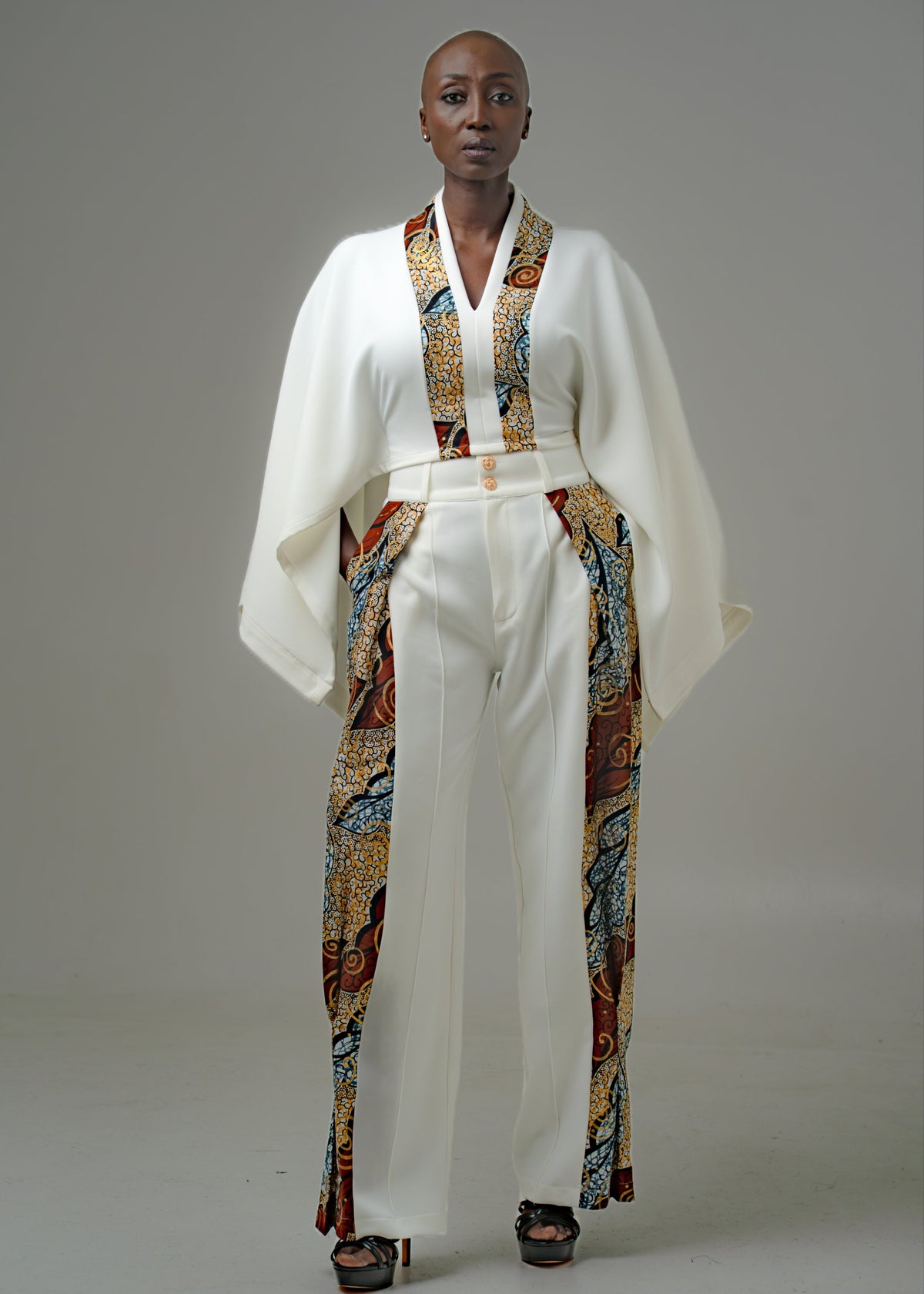 Top cape NZAÉ crêpe blanc et wax – S.Keïdgi
