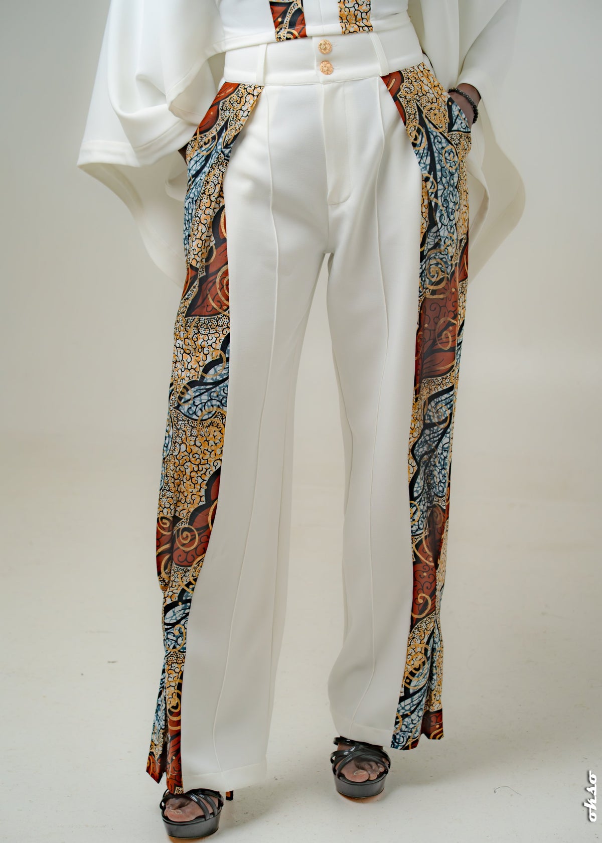 Pantalon NZAÉ crêpe blanc et wax – S.Keïdgi