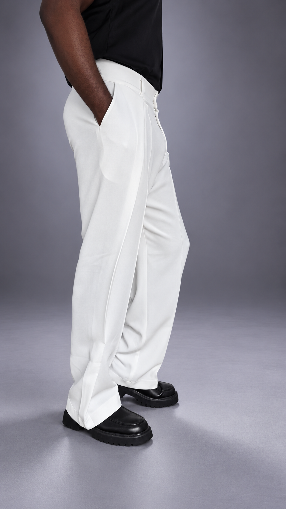 Pantalon PEMBE crêpe blanc cassé oversize – S.Keïdgi