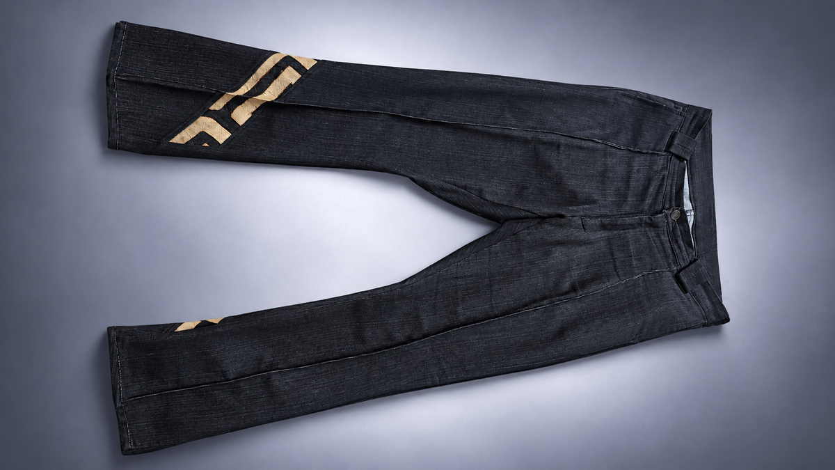 Pantalon BOKONZI – Denim Noir & Raphia Kuba Congo – vue 3 – S.Keïdgi