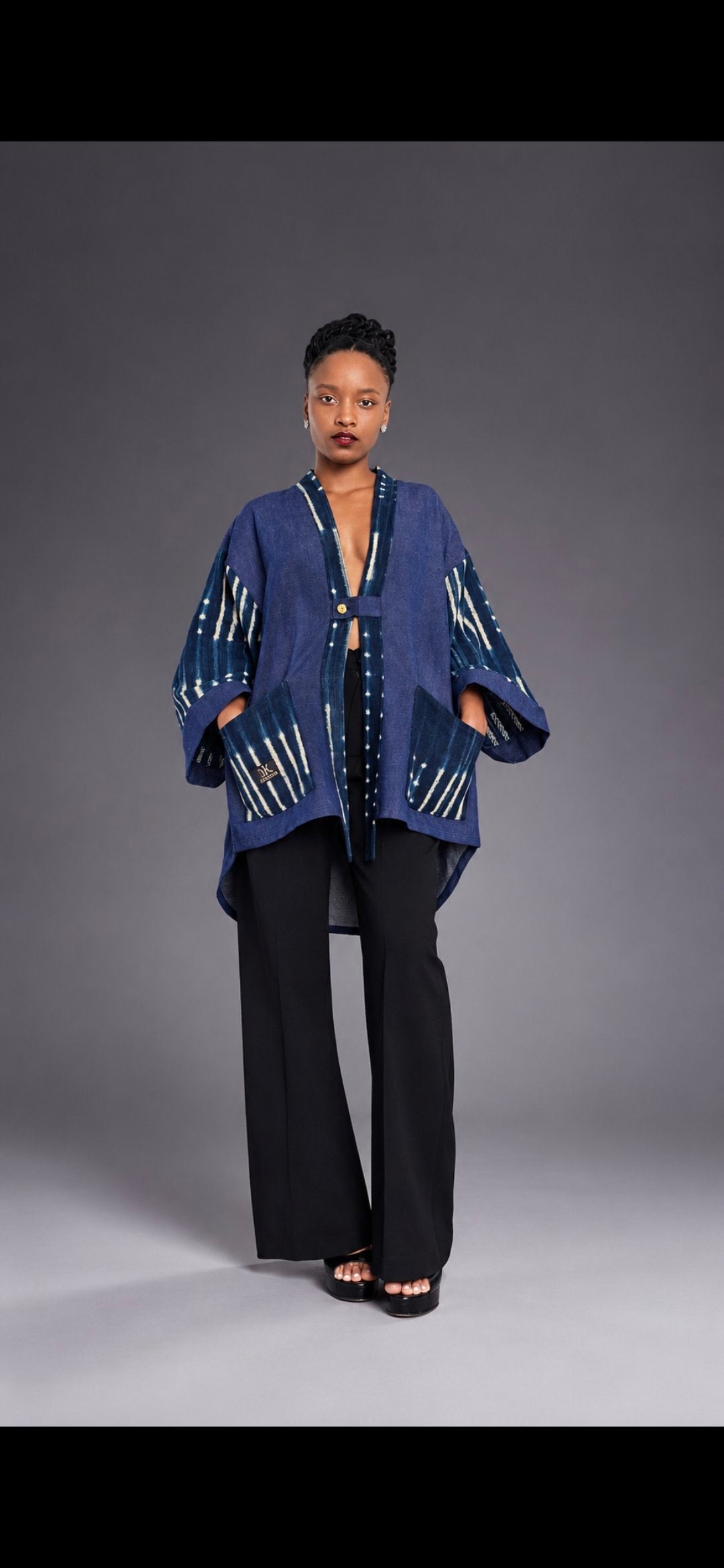 Kimono NZELA jean brut et indigo rayé – S.Keïdgi
