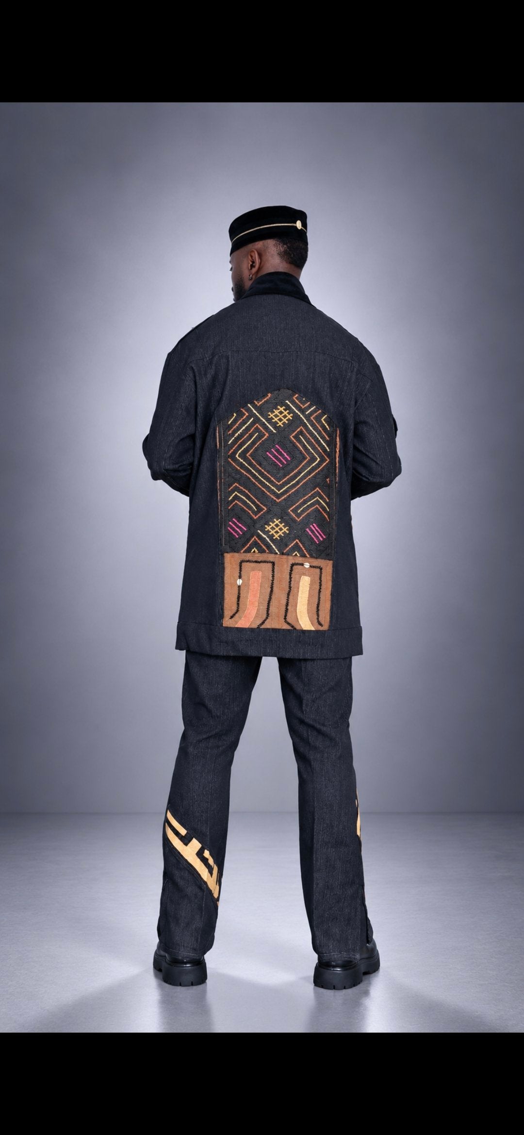 Veste en Jean BOKONZI – Denim & Raphia Kuba Congo – vue 4 – S.Keïdgi