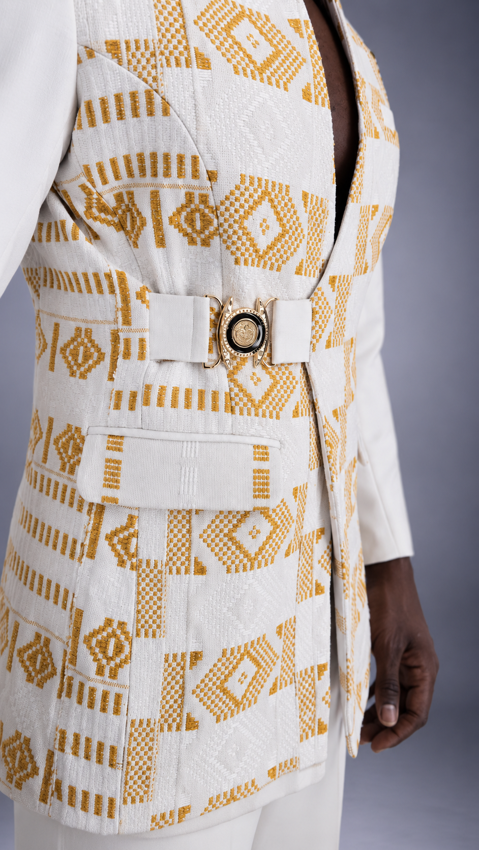 Veste MOKONZI – porté